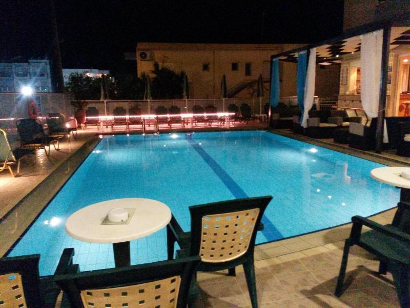 Zannis Hotel Ретимно Экстерьер фото